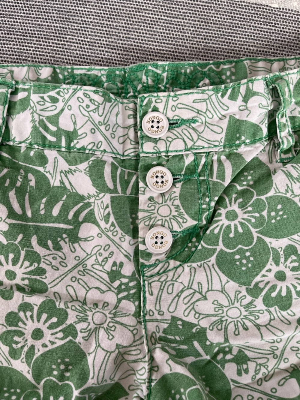 Bongo Retro Vtg Y2K 90'sFloral Shorts Green White Womens Paisley Shorty Shorts 5 - Picture 2 of 14